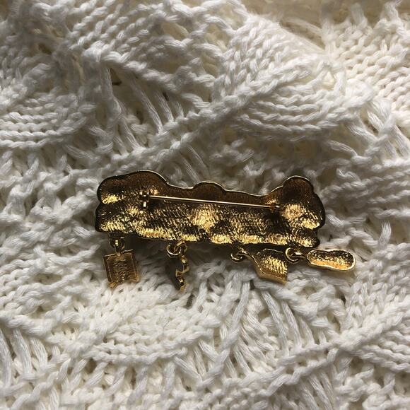 Vintage Puppy Dog Pals Dangly Charms Brooch Pin Labradors? - Picture 4 of 7